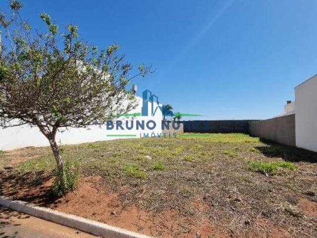 #1521 - Terreno para Venda em Artur Nogueira - SP - 3
