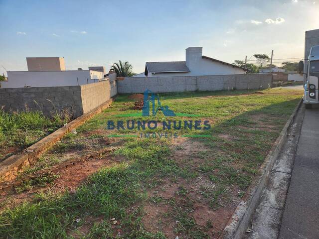 #1584 - Terreno para Venda em Artur Nogueira - SP - 1