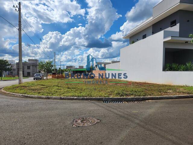 #1657 - Terreno em condomínio para Venda em Artur Nogueira - SP - 1