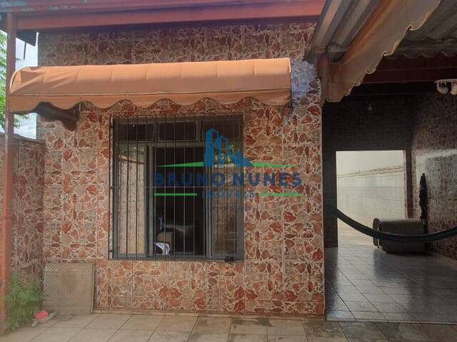 #1671 - Casa para Venda em Artur Nogueira - SP - 2