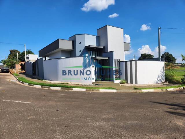 #1684 - Casa para Venda em Artur Nogueira - SP - 2