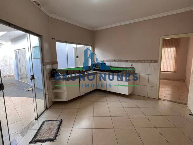 #1717 - Casa para Venda em Artur Nogueira - SP - 2