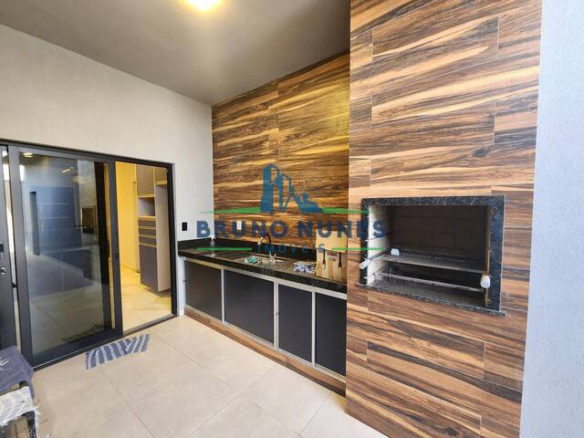 #1723 - Casa para Venda em Artur Nogueira - SP - 2