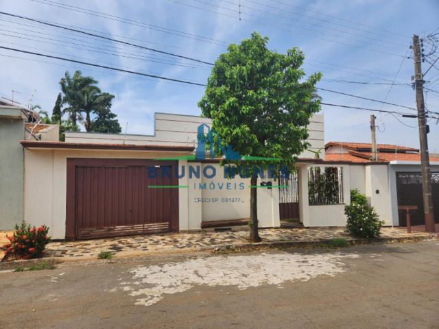#1807 - Casa para Venda em Artur Nogueira - SP - 1