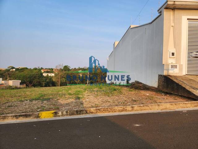 #1820 - Terreno para Venda em Artur Nogueira - SP - 2