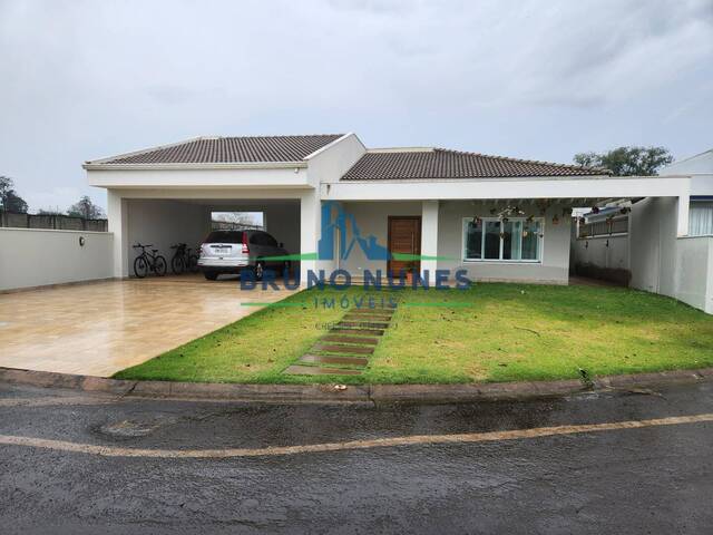 #1857 - Casa para Venda em Engenheiro Coelho - SP