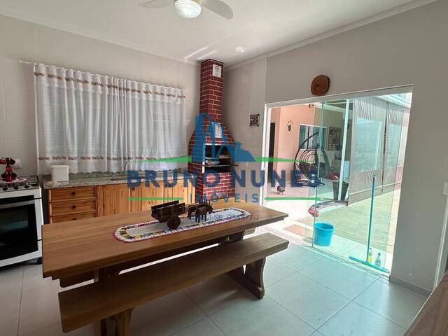 #1879 - Casa para Venda em Artur Nogueira - SP - 2