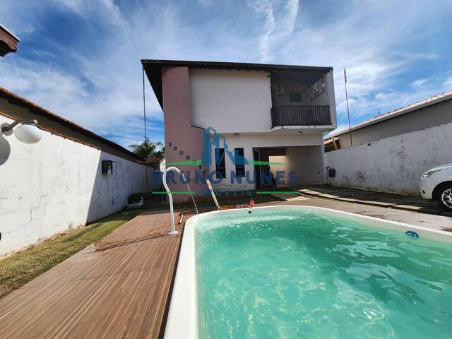 #1977 - Casa para Venda em Artur Nogueira - SP - 2
