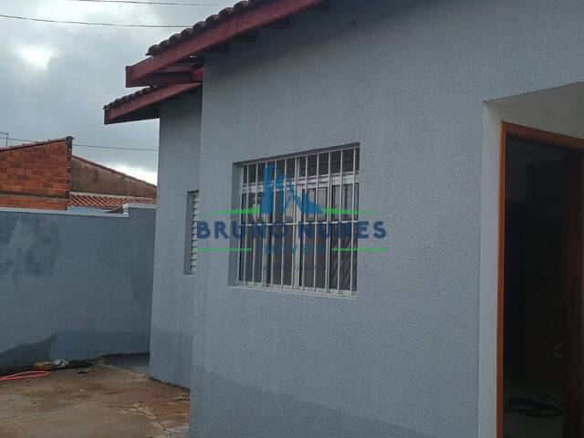 #1982 - Casa para Venda em Artur Nogueira - SP - 3