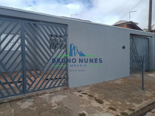 #1982 - Casa para Venda em Artur Nogueira - SP - 1