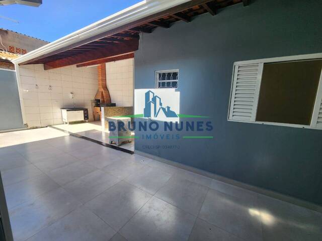 #2010 - Casa para Venda em Artur Nogueira - SP - 2
