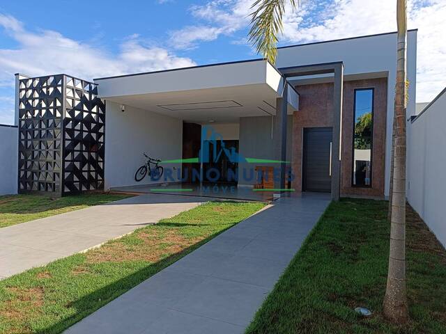 #2023 - Casa para Venda em Artur Nogueira - SP - 1