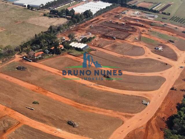 #1886 - Terreno para Venda em Holambra - SP - 2