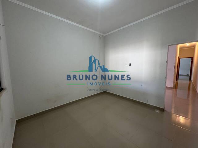 #2432 - Casa para Venda em Artur Nogueira - SP - 3