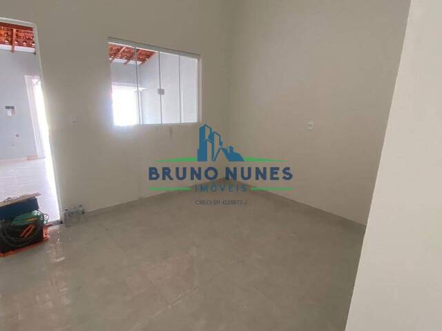 Casa para Venda em Artur Nogueira - 5
