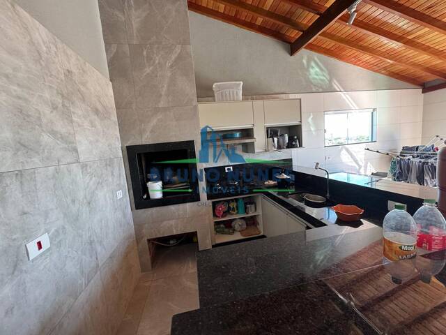 #2442 - Casa para Venda em Artur Nogueira - SP - 2