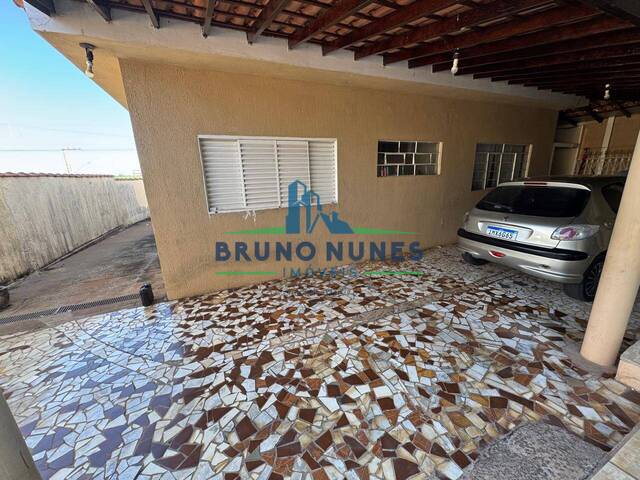 #2449 - Casa para Venda em Artur Nogueira - SP - 2