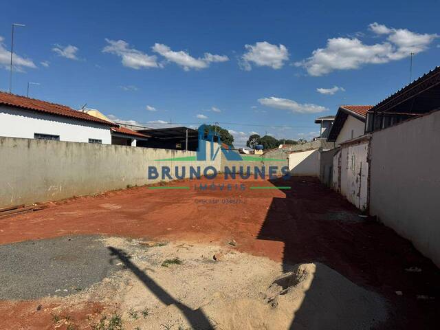 #2471 - Terreno para Venda em Artur Nogueira - SP - 2