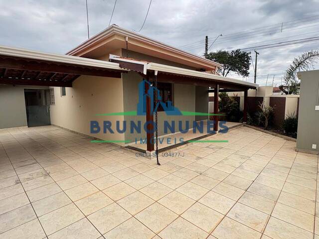 #2472 - Casa para Venda em Artur Nogueira - SP - 2