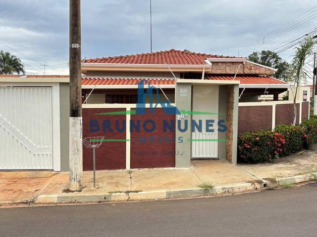 #2472 - Casa para Venda em Artur Nogueira - SP - 1