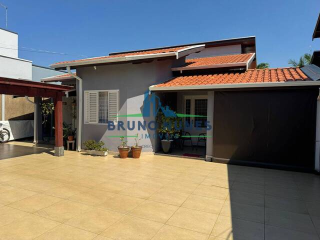 #2552 - Casa para Venda em Artur Nogueira - SP - 1