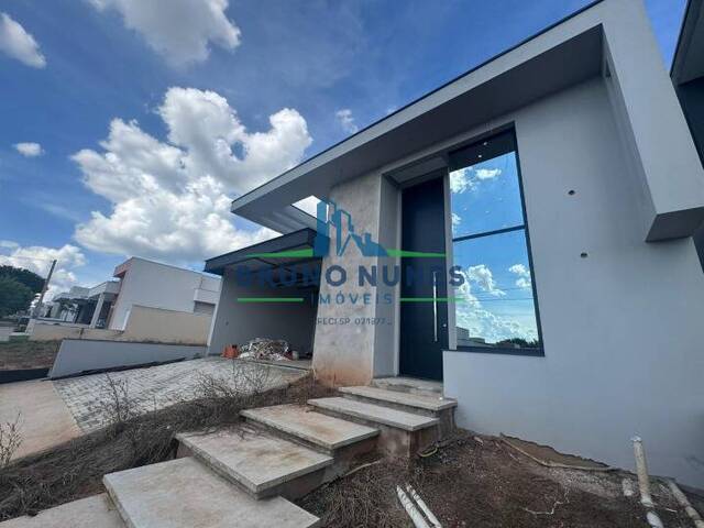 #2438 - Casa em condomínio para Venda em Artur Nogueira - SP - 2