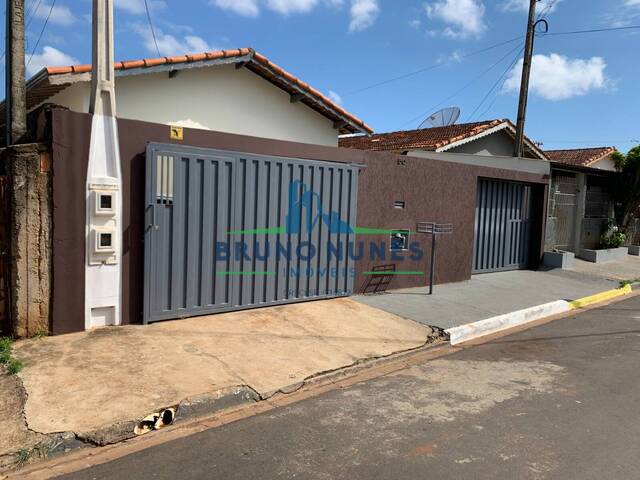 #2568 - Casa para Venda em Artur Nogueira - SP - 2