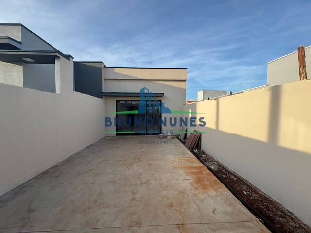 #2577 - Casa para Venda em Artur Nogueira - SP - 2