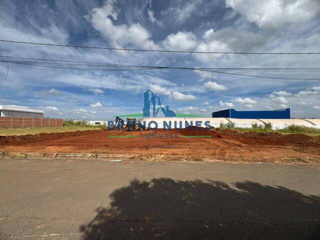 #2602 - Terreno Comercial para Venda em Artur Nogueira - SP - 1