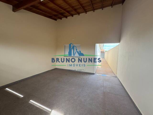 #2613 - Casa para Venda em Artur Nogueira - SP - 2