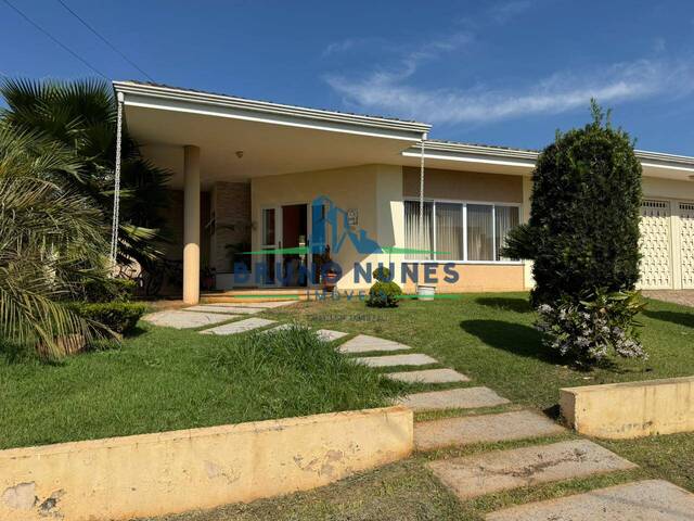#2166 - Casa para Venda em Engenheiro Coelho - SP - 1